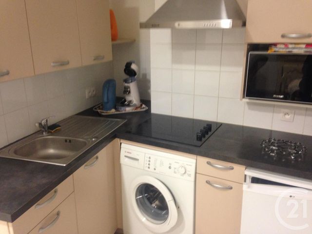 Appartement T2 à louer - 2 pièces - 43,09 m2 - Bagnols Sur Ceze - 30 - LANGUEDOC-ROUSSILLON