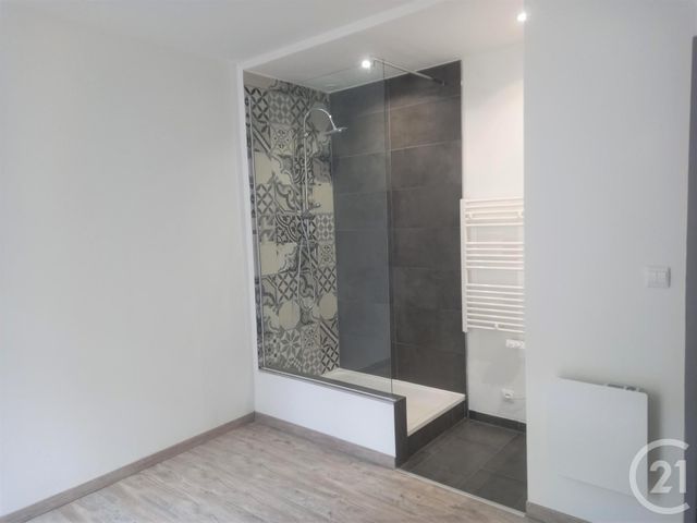 Appartement F2 à louer - 2 pièces - 42,35 m2 - Bagnols Sur Ceze - 30 - LANGUEDOC-ROUSSILLON