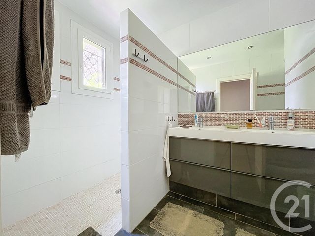 Maison à vendre - 9 pièces - 200 m2 - Bagnols Sur Ceze - 30 - LANGUEDOC-ROUSSILLON