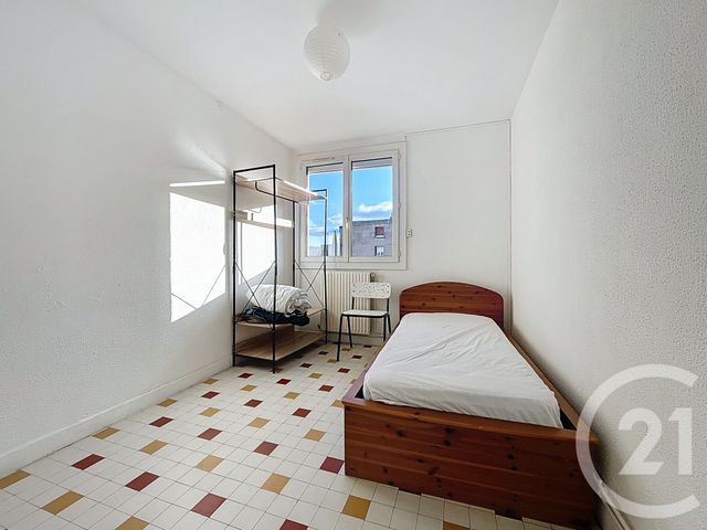 Appartement F4 &agrave; vendre - 4 pi&egrave;ces - 63,72 m2 - Bagnols Sur Ceze - 30 - LANGUEDOC-ROUSSILLON