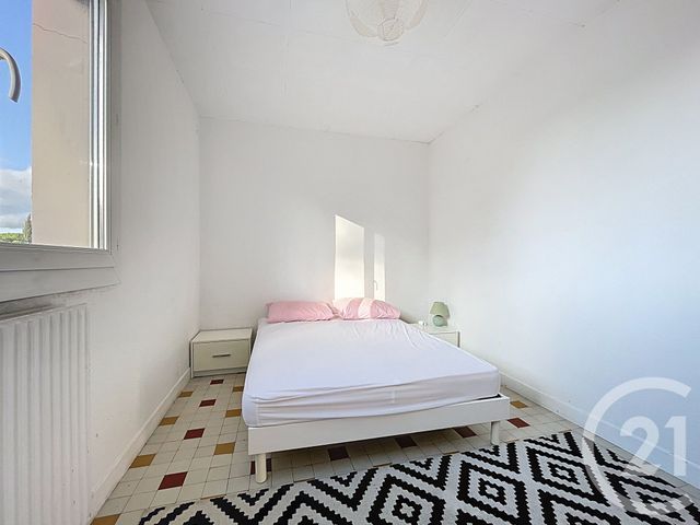 Appartement F4 &agrave; vendre - 4 pi&egrave;ces - 63,72 m2 - Bagnols Sur Ceze - 30 - LANGUEDOC-ROUSSILLON