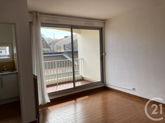 Appartement F1 à louer - 1 pièce - 25 m2 - Bagnols Sur Ceze - 30 - LANGUEDOC-ROUSSILLON