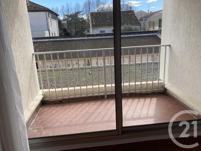 Appartement F1 à louer - 1 pièce - 25 m2 - Bagnols Sur Ceze - 30 - LANGUEDOC-ROUSSILLON