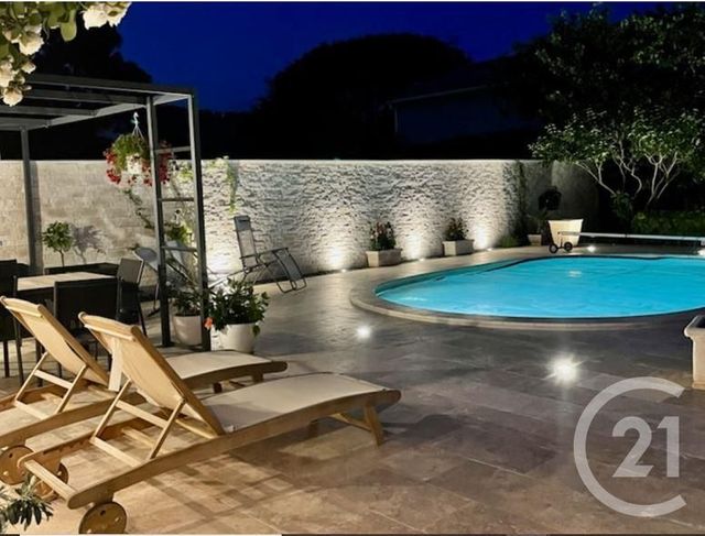 Maison à vendre - 5 pièces - 121,37 m2 - Bagnols Sur Ceze - 30 - LANGUEDOC-ROUSSILLON