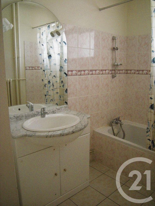 Appartement T4 &agrave; vendre - 4 pi&egrave;ces - 96,54 m2 - Bagnols Sur Ceze - 30 - LANGUEDOC-ROUSSILLON