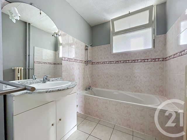 Appartement T4 &agrave; vendre - 4 pi&egrave;ces - 96,54 m2 - Bagnols Sur Ceze - 30 - LANGUEDOC-ROUSSILLON