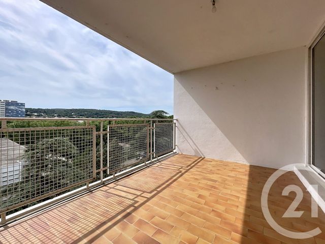Appartement T4 &agrave; vendre - 4 pi&egrave;ces - 96,54 m2 - Bagnols Sur Ceze - 30 - LANGUEDOC-ROUSSILLON