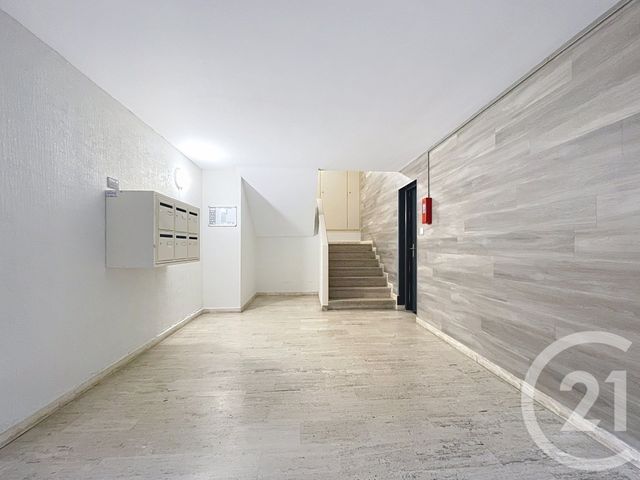 Appartement F2 à vendre - 2 pièces - 39,82 m2 - Bagnols Sur Ceze - 30 - LANGUEDOC-ROUSSILLON