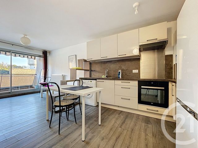 Appartement F2 à vendre BAGNOLS SUR CEZE