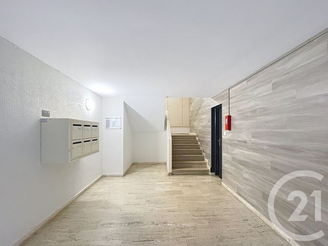 Appartement F2 à vendre - 2 pièces - 39,82 m2 - Bagnols Sur Ceze - 30 - LANGUEDOC-ROUSSILLON