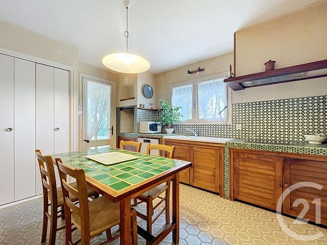 Maison à vendre - 7 pièces - 149,46 m2 - Bagnols Sur Ceze - 30 - LANGUEDOC-ROUSSILLON