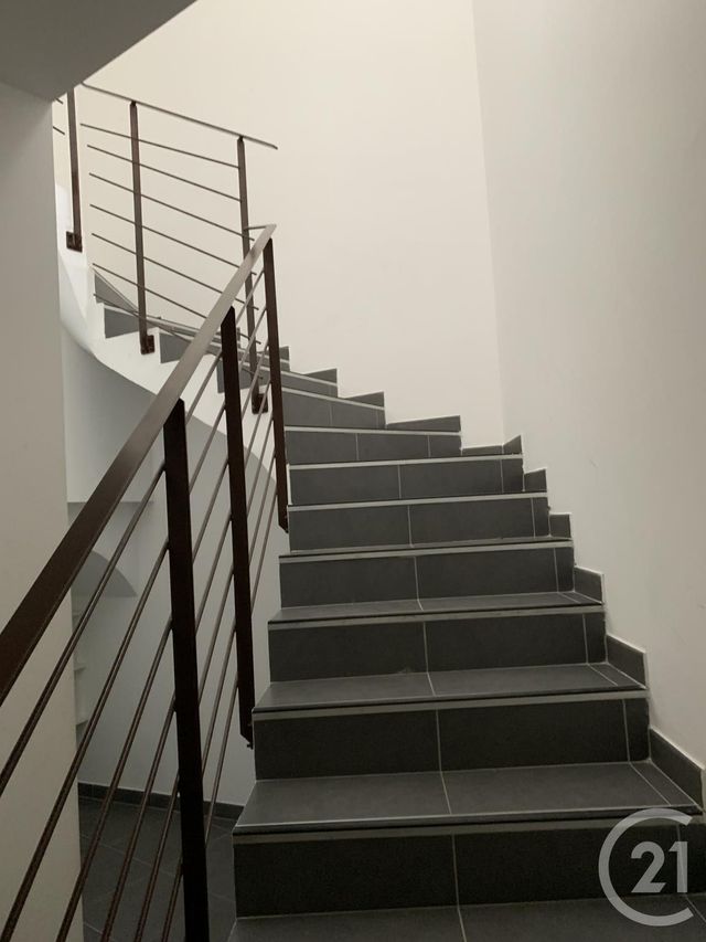 Appartement à louer - 4 pièces - 94,27 m2 - Codolet - 30 - LANGUEDOC-ROUSSILLON