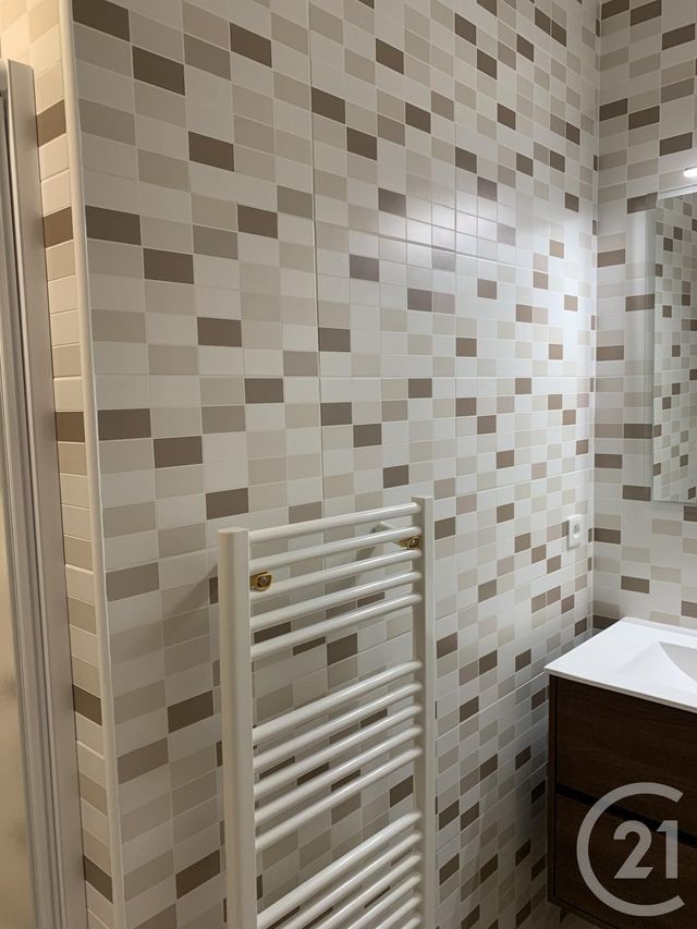 Appartement à louer - 4 pièces - 94,27 m2 - Codolet - 30 - LANGUEDOC-ROUSSILLON