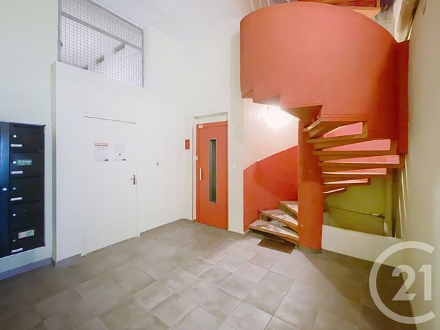 Appartement T2 à vendre - 2 pièces - 39,60 m2 - Bagnols Sur Ceze - 30 - LANGUEDOC-ROUSSILLON