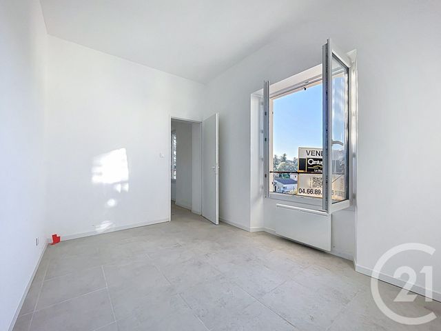 Appartement T3 à vendre - 3 pièces - 54 m2 - Bagnols Sur Ceze - 30 - LANGUEDOC-ROUSSILLON