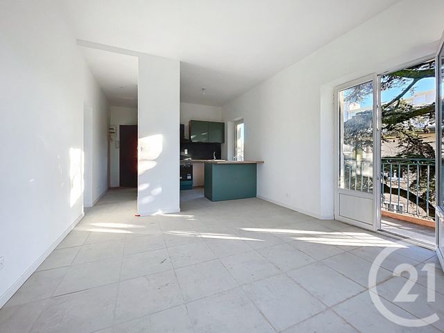 Appartement T3 à vendre - 3 pièces - 54 m2 - Bagnols Sur Ceze - 30 - LANGUEDOC-ROUSSILLON