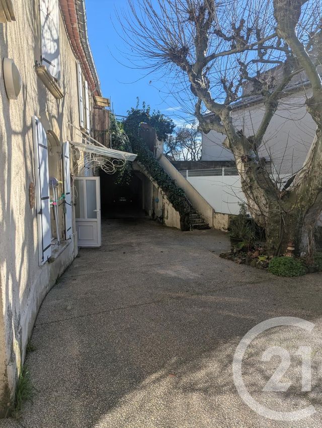 Appartement Studio &agrave; louer - 1 pi&egrave;ce - 19,64 m2 - Bagnols Sur Ceze - 30 - LANGUEDOC-ROUSSILLON