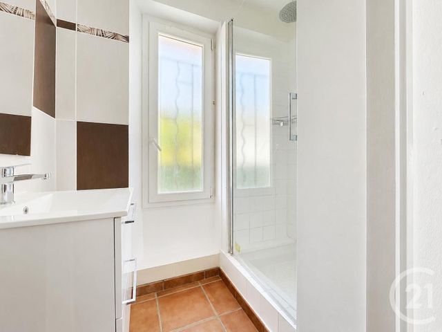 Appartement F3 &agrave; vendre - 3 pi&egrave;ces - 51,89 m2 - Bagnols Sur Ceze - 30 - LANGUEDOC-ROUSSILLON