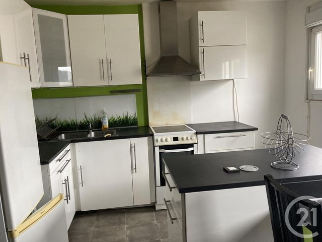 Appartement F2 à louer - 2 pièces - 50 m2 - Bagnols Sur Ceze - 30 - LANGUEDOC-ROUSSILLON