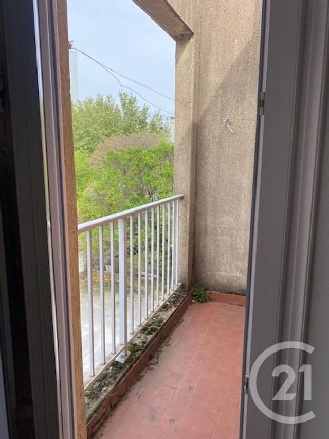 Appartement F2 &agrave; louer - 2 pi&egrave;ces - 42 m2 - Bagnols Sur Ceze - 30 - LANGUEDOC-ROUSSILLON
