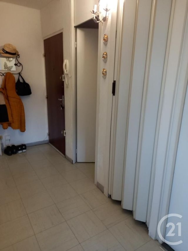 Appartement F2 à louer - 2 pièces - 50,03 m2 - Bagnols Sur Ceze - 30 - LANGUEDOC-ROUSSILLON