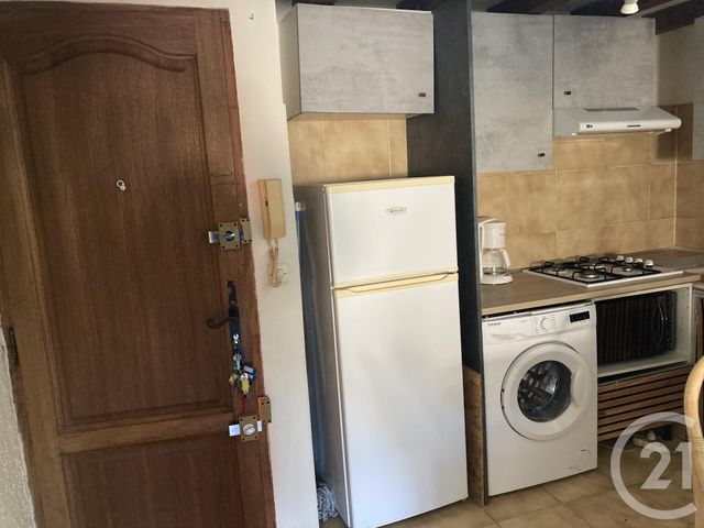 Appartement Studio &agrave; louer - 1 pi&egrave;ce - 35,35 m2 - Bagnols Sur Ceze - 30 - LANGUEDOC-ROUSSILLON