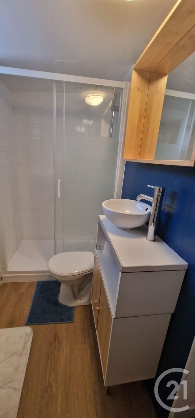 Appartement F2 &agrave; louer - 2 pi&egrave;ces - 30 m2 - Bagnols Sur Ceze - 30 - LANGUEDOC-ROUSSILLON