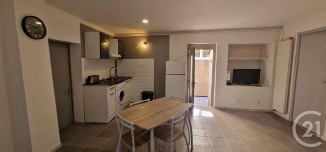 Appartement F2 &agrave; louer - 2 pi&egrave;ces - 30 m2 - Bagnols Sur Ceze - 30 - LANGUEDOC-ROUSSILLON
