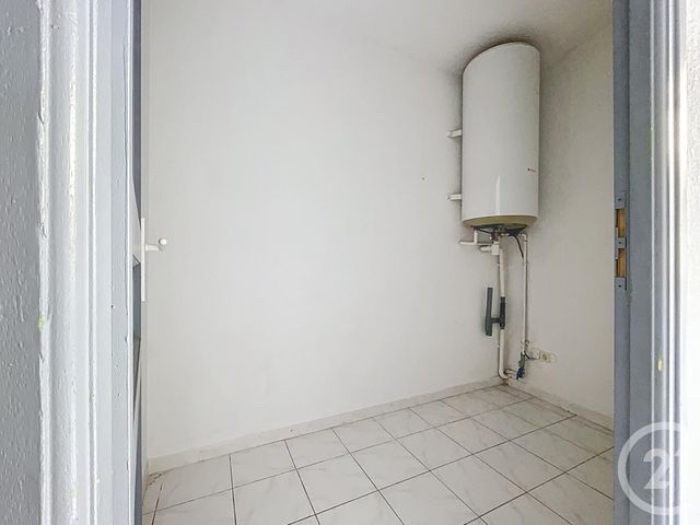 Appartement F2 &agrave; vendre - 2 pi&egrave;ces - 62,48 m2 - Bagnols Sur Ceze - 30 - LANGUEDOC-ROUSSILLON