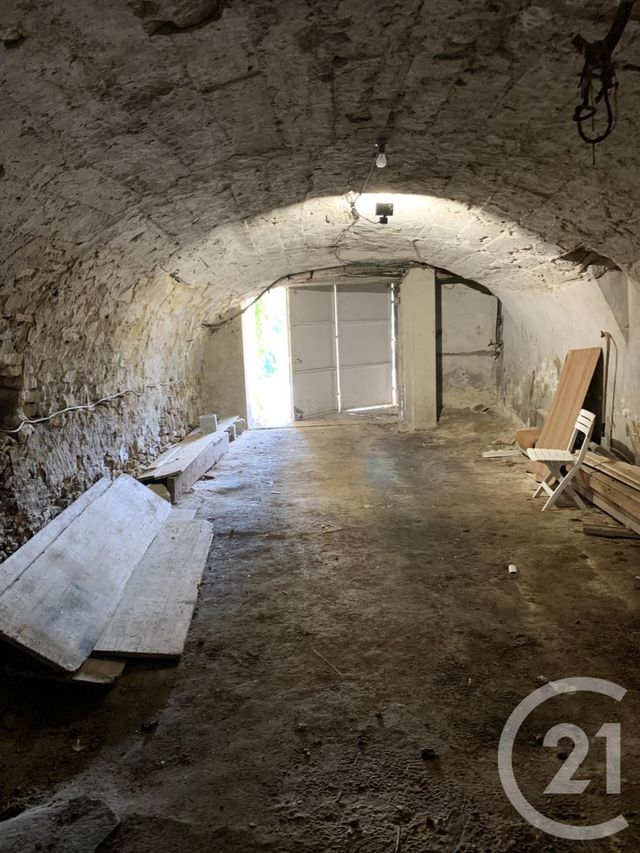 Parking &agrave; louer - 60 m2 - Cavillargues - 30 - LANGUEDOC-ROUSSILLON