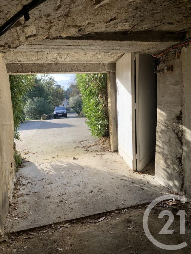 Parking &agrave; louer - 60 m2 - Cavillargues - 30 - LANGUEDOC-ROUSSILLON
