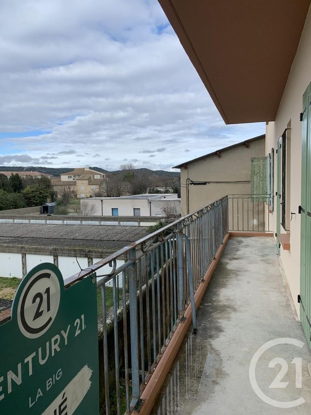 Appartement F2 &agrave; louer - 2 pi&egrave;ces - 49,43 m2 - Bagnols Sur Ceze - 30 - LANGUEDOC-ROUSSILLON