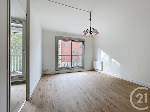 Appartement F1 &agrave; vendre - 1 pi&egrave;ce - 30,66 m2 - Bagnols Sur Ceze - 30 - LANGUEDOC-ROUSSILLON