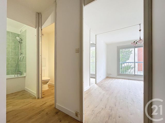 Appartement F1 &agrave; vendre - 1 pi&egrave;ce - 30,66 m2 - Bagnols Sur Ceze - 30 - LANGUEDOC-ROUSSILLON