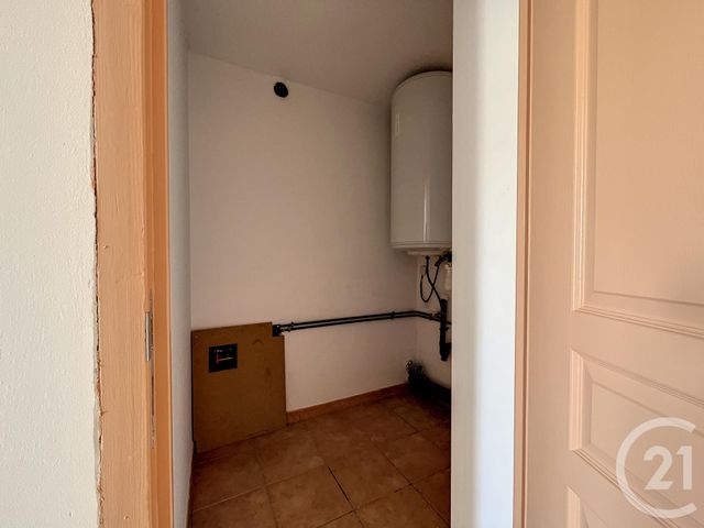 Appartement F2 &agrave; louer - 2 pi&egrave;ces - 65 m2 - Bagnols Sur Ceze - 30 - LANGUEDOC-ROUSSILLON