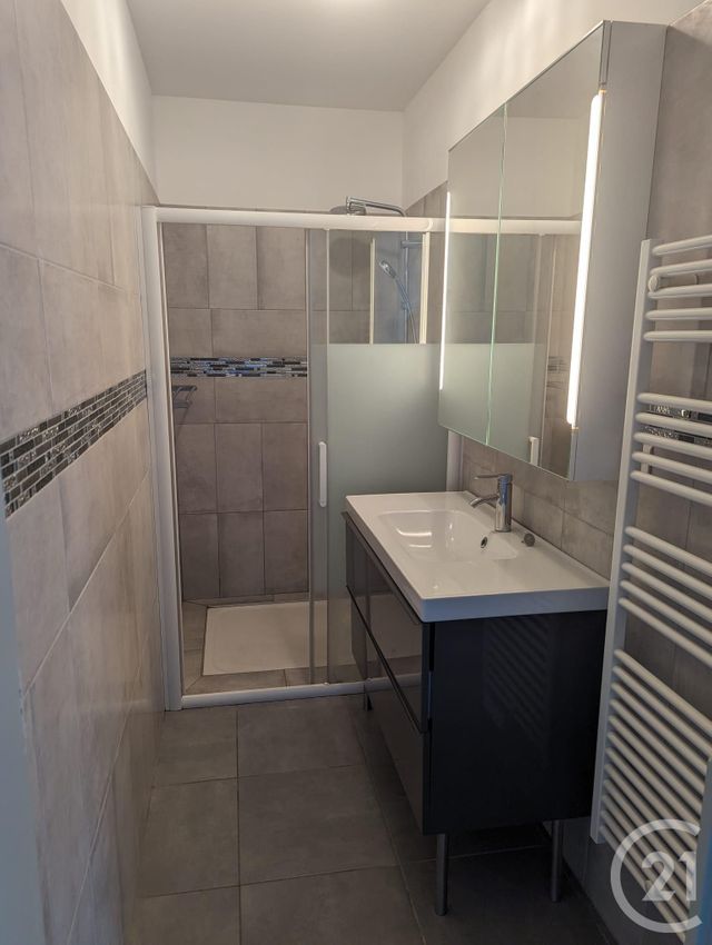 Maison &agrave; louer - 2 pi&egrave;ces - 51,26 m2 - Bagnols Sur Ceze - 30 - LANGUEDOC-ROUSSILLON