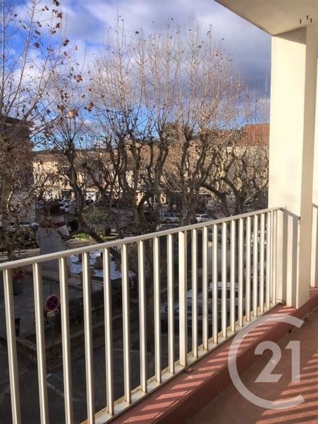 Appartement &agrave; louer - 2 pi&egrave;ces - 26,15 m2 - Bagnols Sur Ceze - 30 - LANGUEDOC-ROUSSILLON