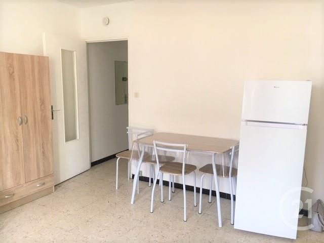 Appartement &agrave; louer - 2 pi&egrave;ces - 26,15 m2 - Bagnols Sur Ceze - 30 - LANGUEDOC-ROUSSILLON