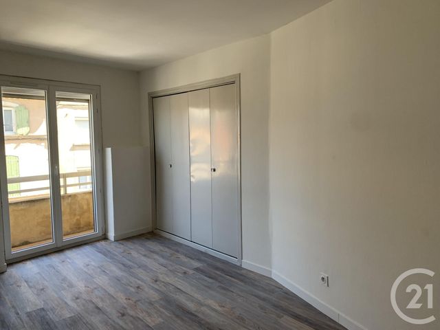 Appartement &agrave; louer - 3 pi&egrave;ces - 69,41 m2 - Bagnols Sur Ceze - 30 - LANGUEDOC-ROUSSILLON
