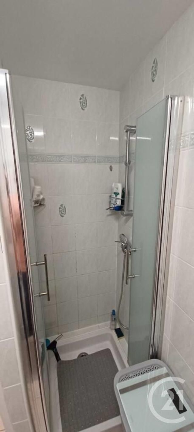 Appartement F2 bis &agrave; louer - 2 pi&egrave;ces - 41 m2 - Sabran - 30 - LANGUEDOC-ROUSSILLON