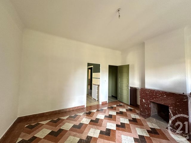 Maison &agrave; louer - 4 pi&egrave;ces - 168 m2 - Bagnols Sur Ceze - 30 - LANGUEDOC-ROUSSILLON