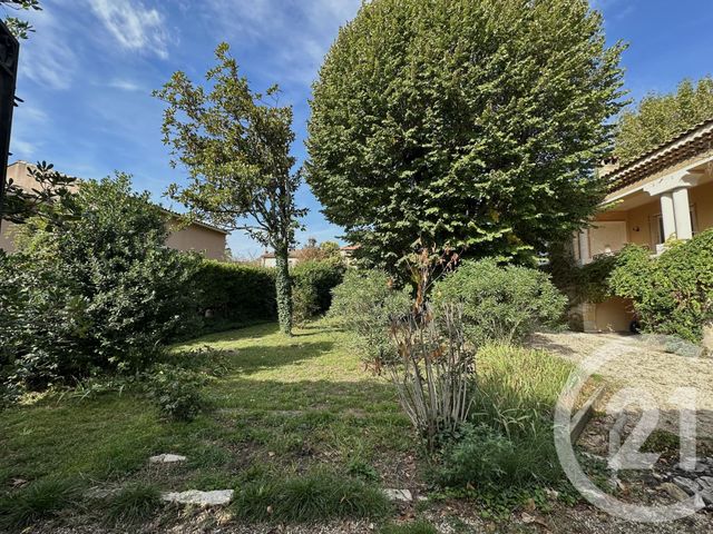 Maison &agrave; louer - 4 pi&egrave;ces - 168 m2 - Bagnols Sur Ceze - 30 - LANGUEDOC-ROUSSILLON