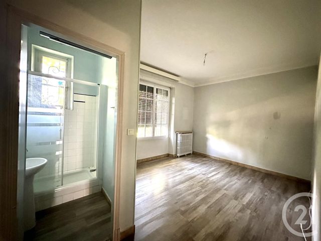 Maison &agrave; louer - 4 pi&egrave;ces - 168 m2 - Bagnols Sur Ceze - 30 - LANGUEDOC-ROUSSILLON