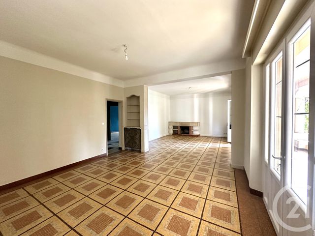 Maison &agrave; louer - 4 pi&egrave;ces - 168 m2 - Bagnols Sur Ceze - 30 - LANGUEDOC-ROUSSILLON