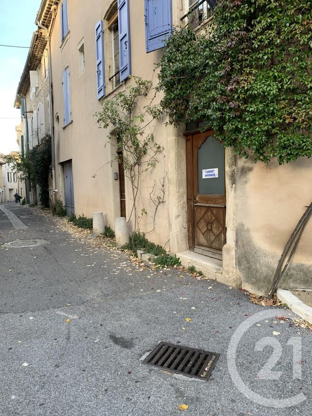 Appartement &agrave; louer - 2 pi&egrave;ces - 20 m2 - Bagnols Sur Ceze - 30 - LANGUEDOC-ROUSSILLON