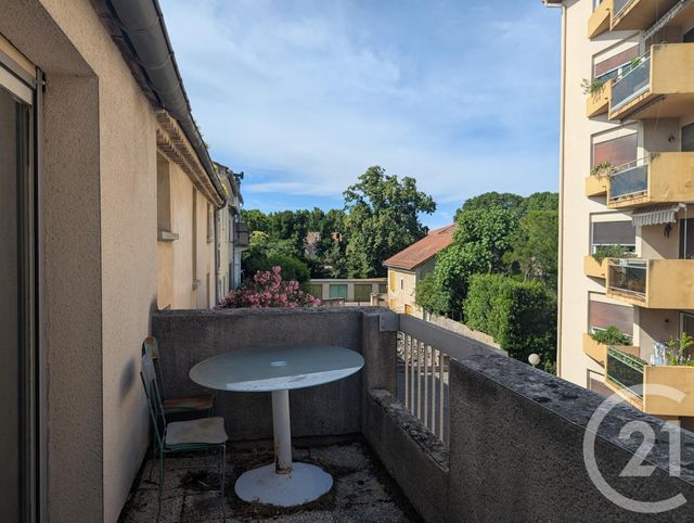 Appartement F2 &agrave; louer - 2 pi&egrave;ces - 71 m2 - Orange - 84 - PROVENCE-ALPES-COTE-D-AZUR
