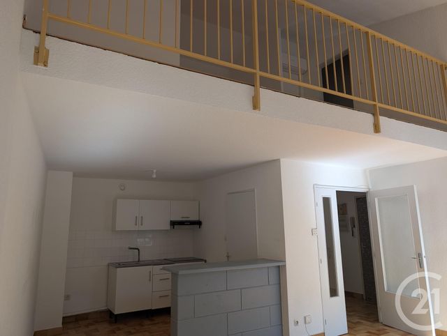 Appartement F2 &agrave; louer - 2 pi&egrave;ces - 71 m2 - Orange - 84 - PROVENCE-ALPES-COTE-D-AZUR