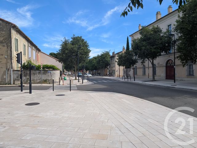 Appartement F2 &agrave; louer - 2 pi&egrave;ces - 71 m2 - Orange - 84 - PROVENCE-ALPES-COTE-D-AZUR