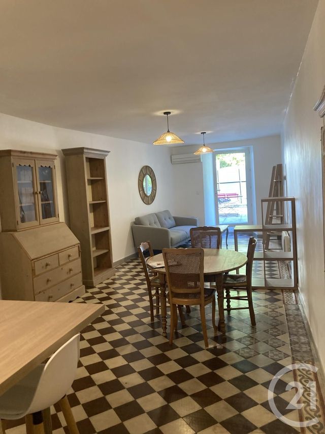 Appartement F2 &agrave; louer - 2 pi&egrave;ces - 59,30 m2 - Bagnols Sur Ceze - 30 - LANGUEDOC-ROUSSILLON