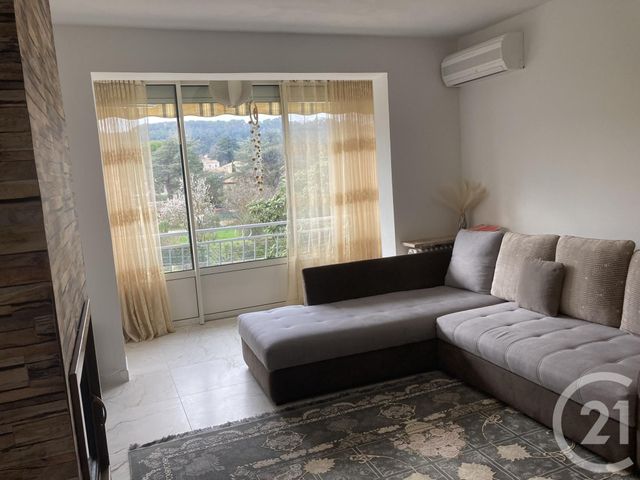 Maison &agrave; louer - 4 pi&egrave;ces - 142 m2 - Bagnols Sur Ceze - 30 - LANGUEDOC-ROUSSILLON